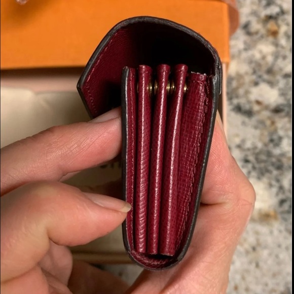 ❌SOLD❌Louis Vuitton Multi Sarah MNG Fuchsia Wallet🌺 - Picture 5 of 12